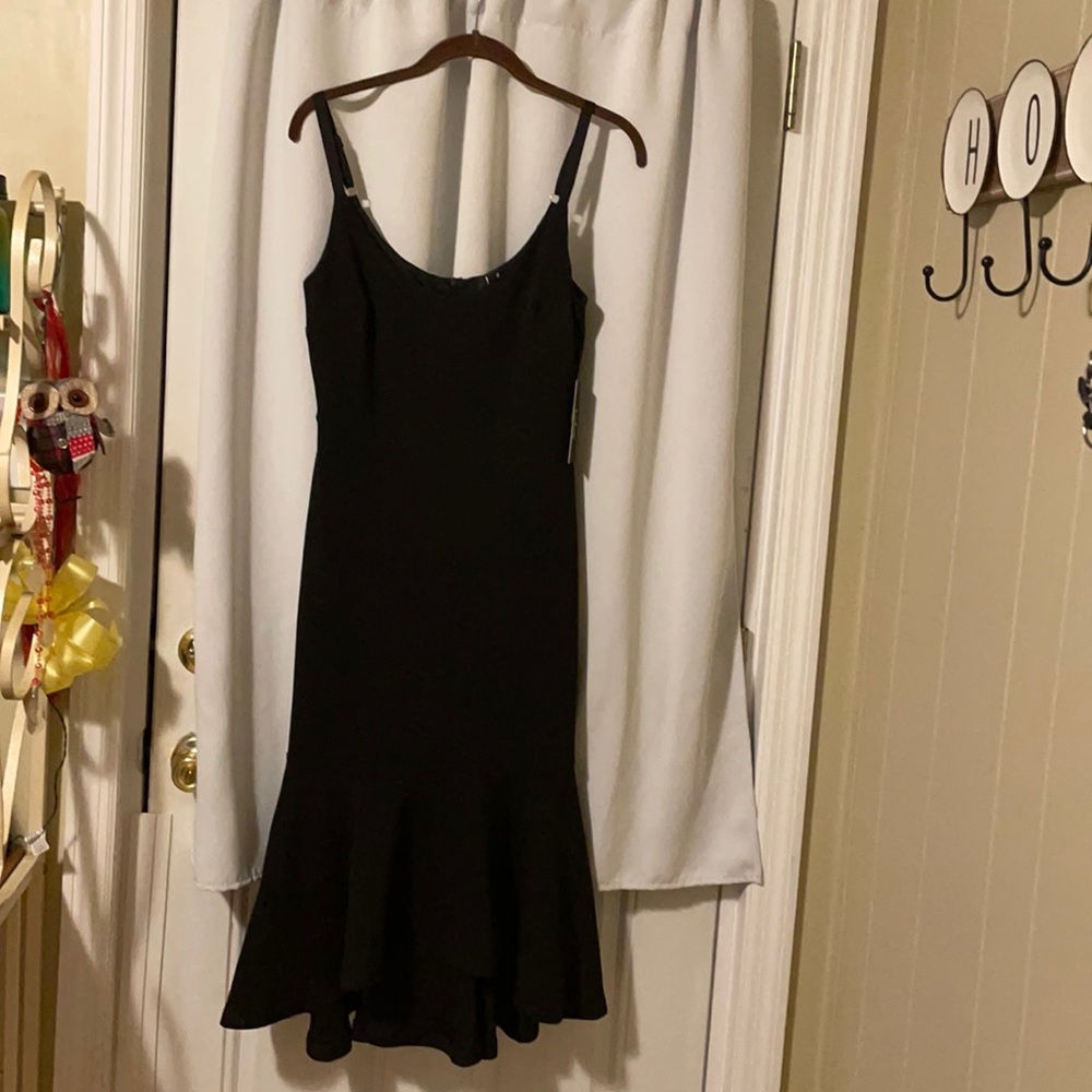 NWT Lulus Black Midi Dress
